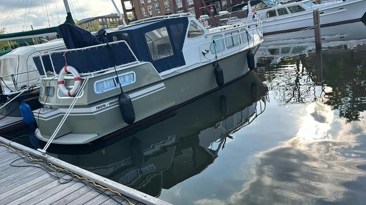 Fristol Kruiser 9.70 Meter - Uitgebreid - goede staat!, Watersport en Boten, Motorboten en Motorjachten, Zo goed als nieuw, Staal