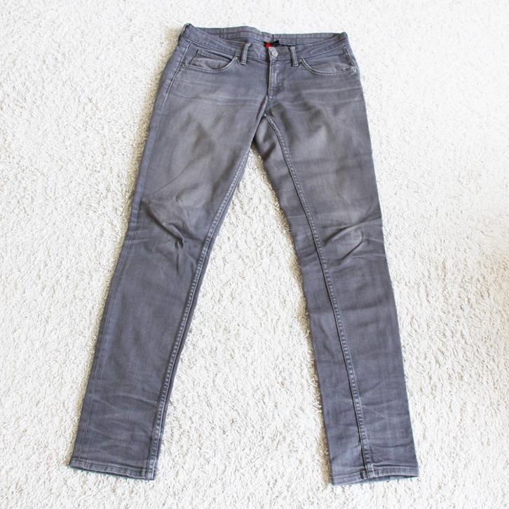 Grijze Divided Spijkerbroek (Maat 38) - 501 € 15,-, Kleding | Dames, Spijkerbroeken en Jeans, Zo goed als nieuw, W30 - W32 (confectie 38/40)