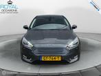 Ford Focus 1.5 Titanium Edition | AUT| PANO | NAVI |AIRCO, 4 cilinders, Origineel Nederlands, Bedrijf, Zilver of Grijs