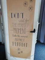 Deur poster met spreuk. zelf gemaakt, handletteren. Ophalen, Ophalen