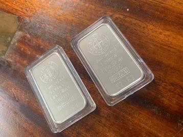 2x Argor Heraeus 1 troy ounce zilverbaar in cassette beschikbaar voor biedingen