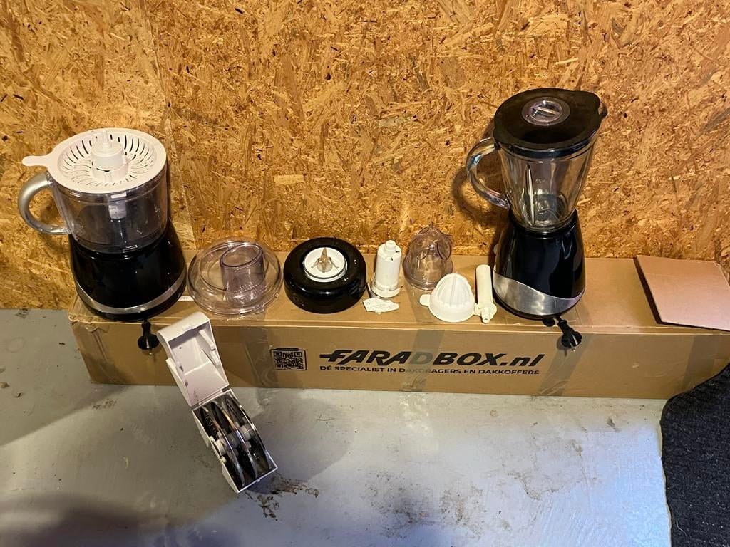Keukenmachine met hulpstukken + smoothie maker, Ophalen of Verzenden, Gebruikt, Blender