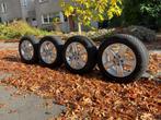 Winterbanden VW polo met lichtmetalen velgen. Ophalen., Auto-onderdelen, Ophalen of Verzenden, Winterbanden, Velg(en)