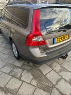 Volvo V70 2.0 2009 Grijs, Auto's, Voorwielaandrijving, 145 pk, Parkeersensor, Zwart