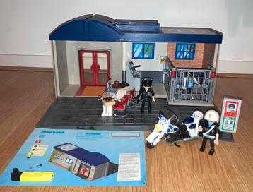 Playmobil 5299/5689 meeneem politiebureau beschikbaar voor biedingen