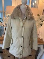 Chique, warme, Ecru/Crème jasje Max Mara, 38/M, ZGAN., Maat 38/40 (M), Verzenden, Beige, Max Mara