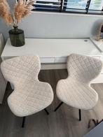 Twee comfortabele stoelen met een zachte teddy stof, Ophalen, Twee, Overige kleuren, Zo goed als nieuw