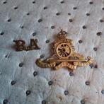 Cap badge ww1 royal artillery, Ophalen of Verzenden, Landmacht, Engeland, Embleem of Badge