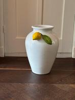 Witte Vaas met Citroen Decoratie, Huis en Inrichting, Woonaccessoires | Vazen, Ophalen, Wit, Aardewerk of Porselein, Zo goed als nieuw