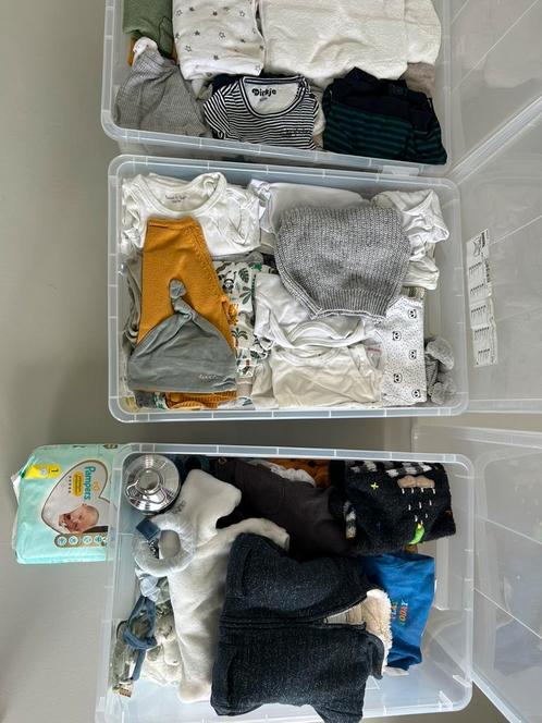 Groot pakket jongenskleding vanaf geboorte rook/diervrij!, Kinderen en Baby's, Babykleding | Baby-kledingpakketten, Zo goed als nieuw