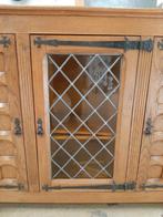 Eiken kast met glas in lood en LP indeling, Huis en Inrichting, Kasten | Buffetkasten, Ophalen