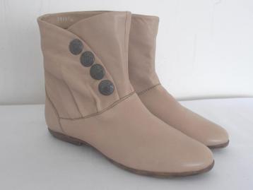 NIEUWE SPM - prachtige beige leren enkel laarzen - 38 beschikbaar voor biedingen