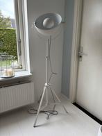 Witte Vloerlamp Loods 5, Huis en Inrichting, Lampen | Vloerlampen, Ophalen, Zo goed als nieuw, Metaal, 150 tot 200 cm