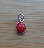 zilveren bedeltje lieveheersbeestje [521], Sieraden, Tassen en Uiterlijk, Bedels, Overige merken, Verzenden, Zo goed als nieuw