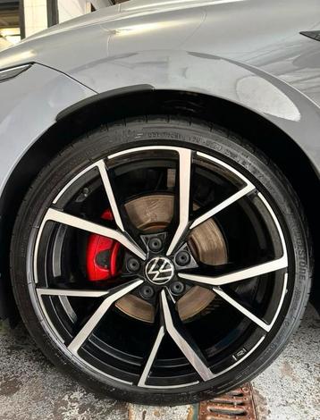 Originele Volkswagen Golf Estoril velgen 19 inch beschikbaar voor biedingen