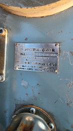 Hydrauliek unit met 2 hydraulische cilinders, Ophalen, Zo goed als nieuw