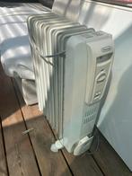 DeLonghi verwarming met Wielen, Oliekachel, Gebruikt, Elektrisch, Ophalen of Verzenden