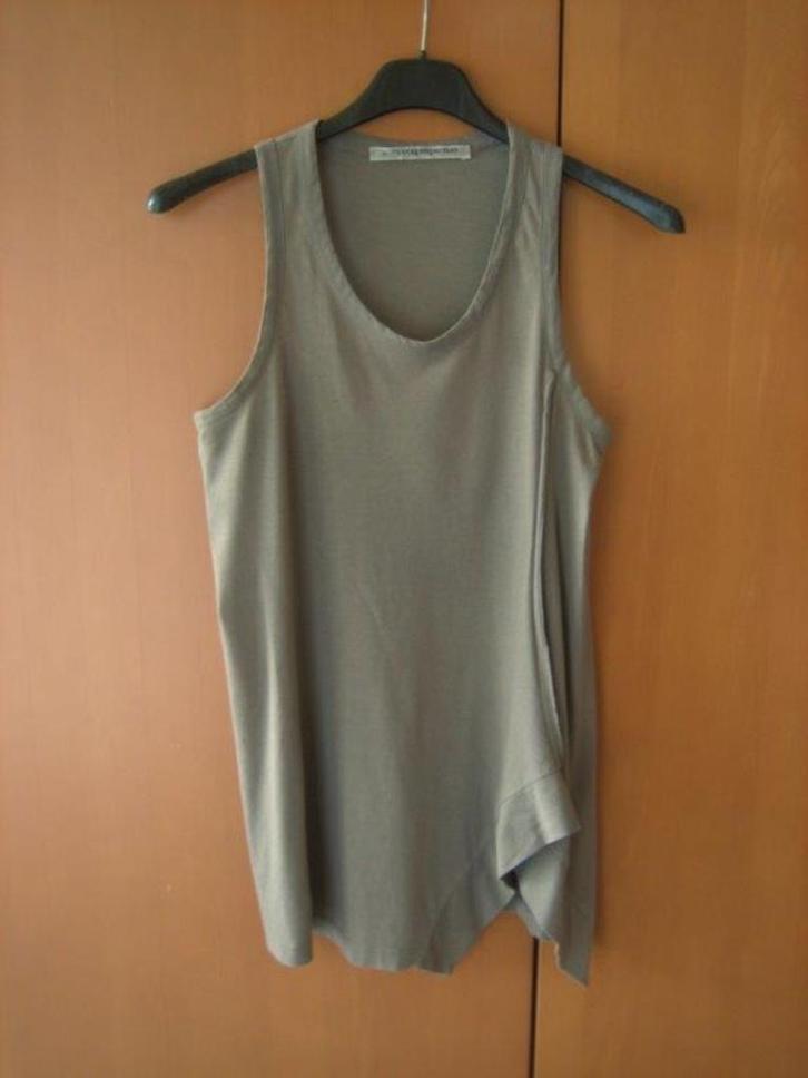 Aparte grijze tuniek-top CORA KEMPERMAN maat S snazzeys, Kleding | Dames, Tops, Zo goed als nieuw, Maat 38/40 (M), Grijs, Zonder mouw