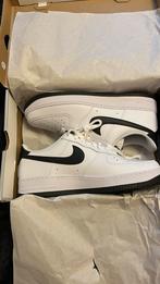 Nieuwe Airforce 1s - Nooit gedragen! Maat 44,5, Kleding | Heren, Schoenen, Ophalen of Verzenden, Nieuw, Wit, Sneakers of Gympen