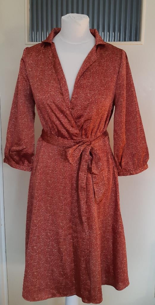 Jurk van H&M,stijl Anna van Toor,Claudia Sträter, Purdey, 40, Kleding | Dames, Jurken, Maat 38/40 (M), H&M, Nieuw, Ophalen of Verzenden