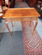Thee tafel Queen Anne Stijl 19 eeuws in zeer goede staat, Antiek en Kunst, Antiek | Meubels | Tafels, Ophalen of Verzenden