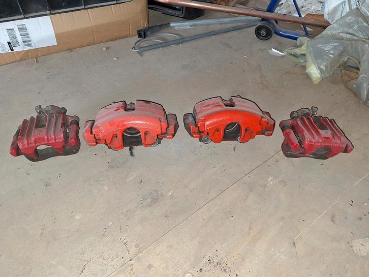 VW Polo 6R Remklauwen Set Voor & Achter, Auto-onderdelen, Remmen en Aandrijving, Volkswagen, Gebruikt, Ophalen