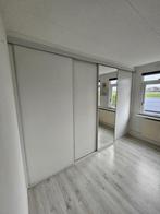 Schuifdeurkast met spiegeldeur, Huis en Inrichting, Kasten | Kledingkasten, Ophalen, Overige materialen, Gebruikt, 200 cm of meer