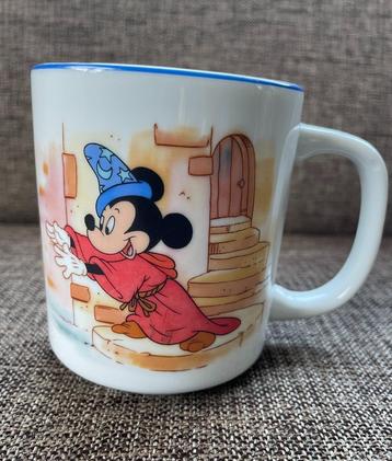 Disney mok - de tovenaarsleerling beschikbaar voor biedingen