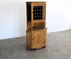 brutalist vitrinekast | hoekkast | jaren 60 | Deens, Huis en Inrichting, Kasten | Vitrinekasten, Gebruikt, Eikenhout, ., .