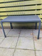 Tuintafel in perfecte staat, Tuin en Terras, Ophalen, Zo goed als nieuw, Rechthoekig, Kunststof