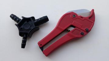 Uponor kalibrator ontbramer + buizenschaar knipschaar beschikbaar voor biedingen