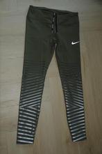 Leuke groene sportlegging van Nike, maat M, ZGAN!!, Maat 38/40 (M), Nike, Ophalen of Verzenden, Zo goed als nieuw