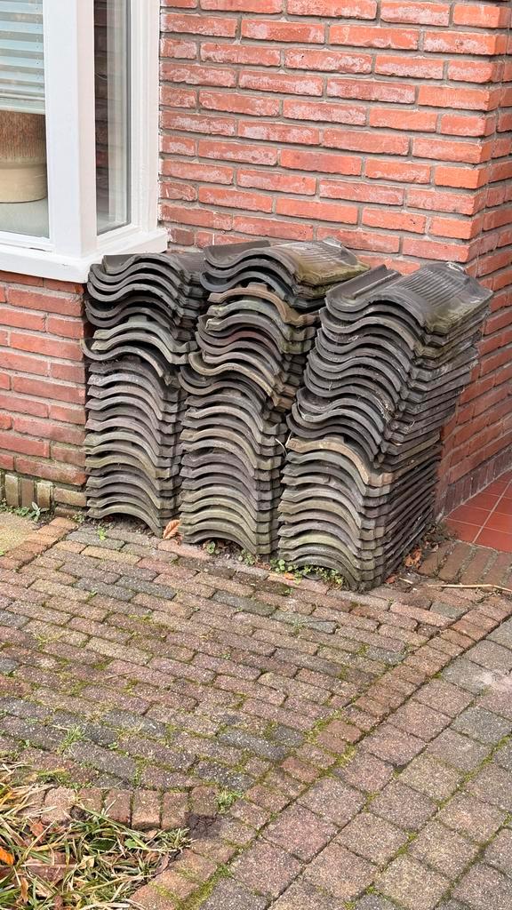 Gebruikte Dakpannen - Steen/Klei - Grijstinten, Doe-het-zelf en Verbouw, Dakpannen en Dakbedekking, Gebruikt, Dakpannen, Steen of Klei