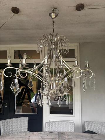 Prachtige kroonluchter 12 armen met glazen ornamenten beschikbaar voor biedingen