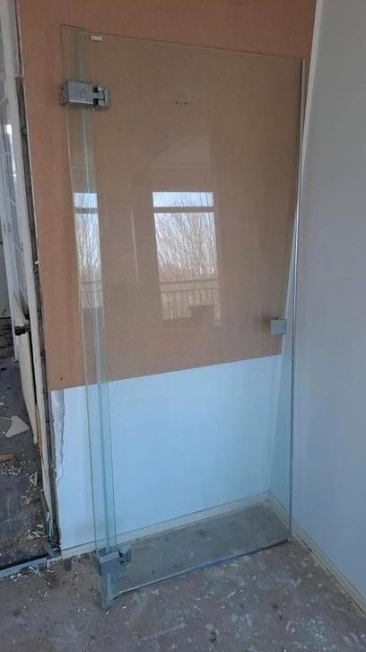 Gebruikte complete glazen douchedeur, Doe-het-zelf en Verbouw, Sanitair, Gebruikt, Douche, Ophalen