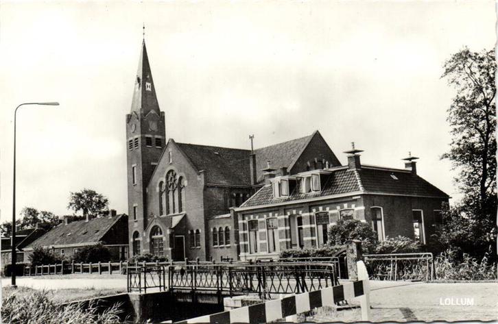 Lollum - dorpsgezicht kerk - ongelopen, Verzamelen, Ansichtkaarten | Nederland, Ongelopen, Noord-Brabant, Voor 1920, Ophalen of Verzenden
