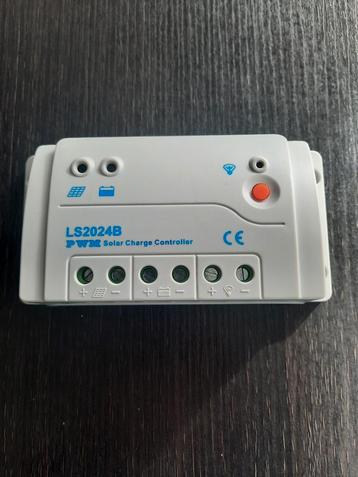 LS2024B Solar Charge Controller - Nieuw! beschikbaar voor biedingen