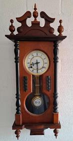 Houten wandklok, 8 vorm, Antiek en Kunst, Antiek | Klokken, Ophalen