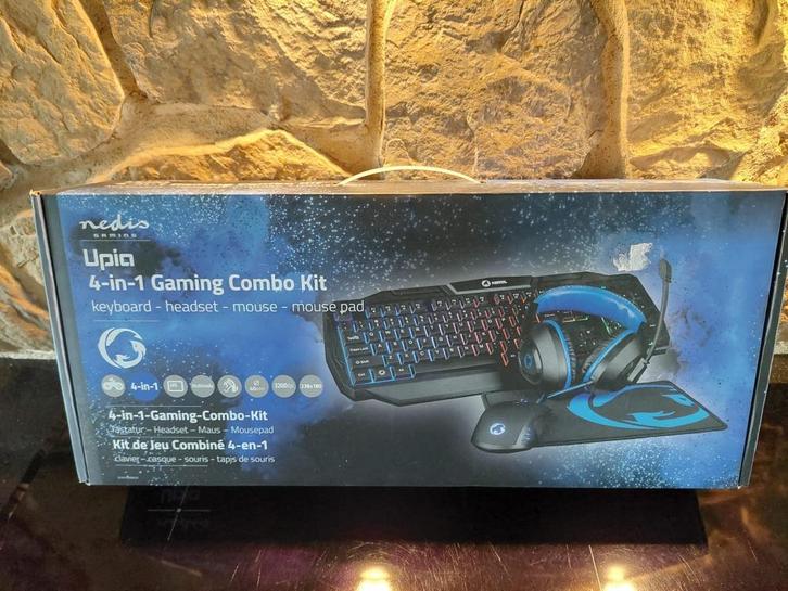 Nedis Gaming Combo Kit - 4-in-1 - nieuw in verpakking, Spelcomputers en Games, Games | Pc, Nieuw, Overige genres, 1 speler, Vanaf 3 jaar
