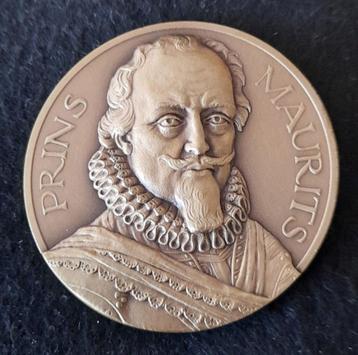 Bronzen penning Prins Maurits 1567-1625 beschikbaar voor biedingen