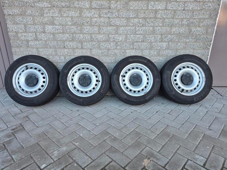 orginele stalen velgen 5x108 met continental 195-65-15 91H., Auto-onderdelen, Banden en Velgen, Banden en Velgen, Zomerbanden