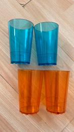 4 Hard plastic bekers en 3 kleine schaaltjes, Ophalen of Verzenden, Zo goed als nieuw, Overige materialen, Overige stijlen