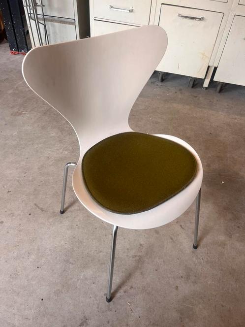 2 mosgroene kussentjes zit kussen eetstoel Parkhuis, Huis en Inrichting, Stoelen, Zo goed als nieuw, Twee, Stof, Overige kleuren