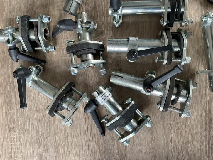 Buisklemmen # buishouder - klem Twinny Load fietsendrager, Auto diversen, Fietsendragers, Zo goed als nieuw, Fietsendrager-accessoire