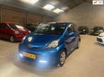 Toyota Aygo 1.0 VVT-i Dynamic Blue, Voorwielaandrijving, Euro 5, Stof, Gebruikt