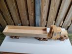 Te koop grote houten truck met platte oplegger (kinder speel, Ophalen of Verzenden, Nieuw, Duw- of Trekspeelgoed