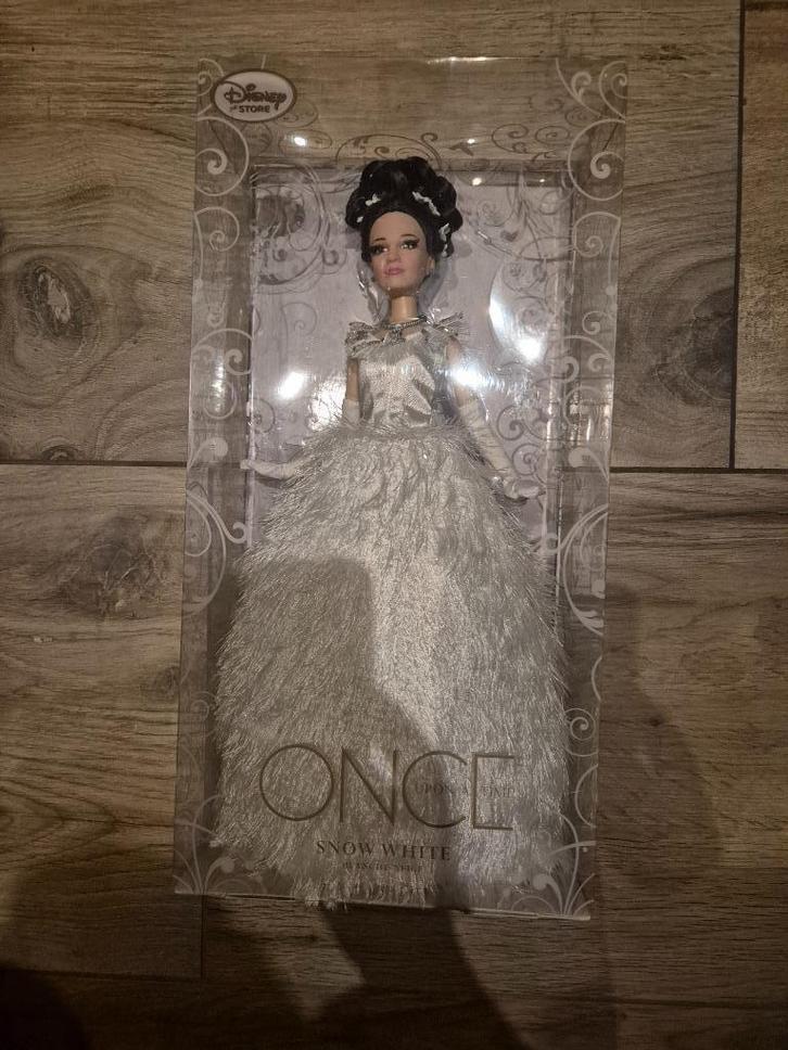 Once upon a Snow white D23 Limited edition doll disney, Verzamelen, Disney, Nieuw, Overige typen, Sneeuwwitje of Doornroosje, Ophalen of Verzenden