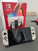 Nintendo Switch Oled incl 4 spellen + 2 controllers, Switch OLED, Met games, Met 2 controllers, Ophalen of Verzenden