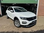 Volkswagen T-Roc 1.5 TSI Sport|150PK/TRHK/NAVI/PDC/CAMERA/LA, Voorwielaandrijving, 4 cilinders, 150 pk, Wit