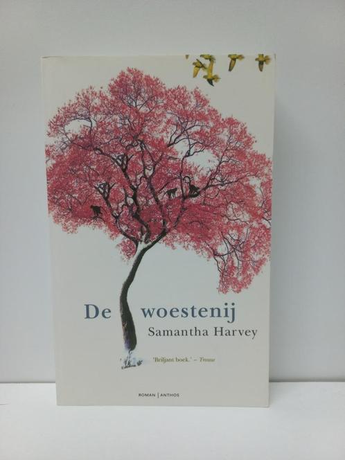 Samantha Harvey - De woestenij, Boeken, Romans, Zo goed als nieuw, Nederland, Ophalen of Verzenden
